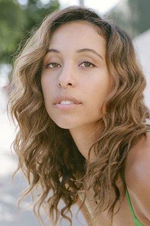 Kasey Elise in The Dispute