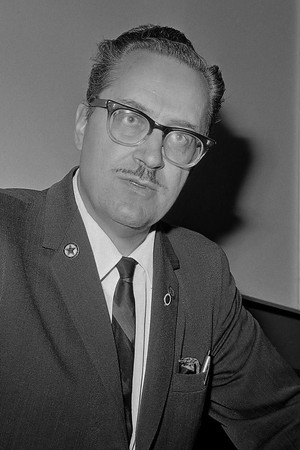 Forrest J. Ackerman in Schlock! The Secret History of American Movies