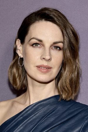 Jessica Raine in Carmilla
