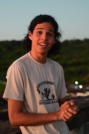 Hyago Almeida in O Voo