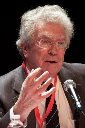 Pierre Joxe in 1958: Those Who Said No
