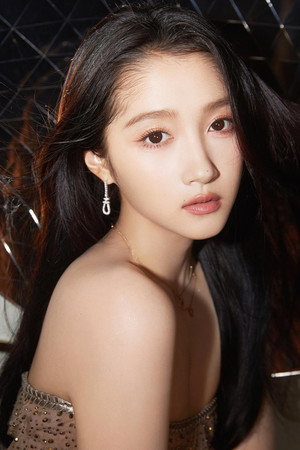 Guan Xiaotong in If You Are the One 3