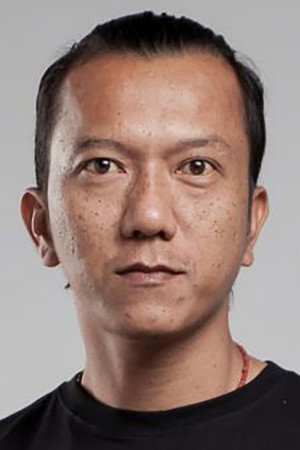 Teuku Rifnu Wikana in Massacre of the Witches