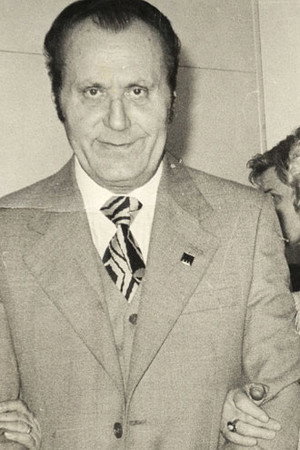 Mladen 'Mlađa' Veselinović in The Apology of Socrates and Death