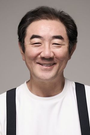 Kim Hong-pa in Broken