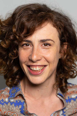 Ilinca Harnut in Between Revolutions