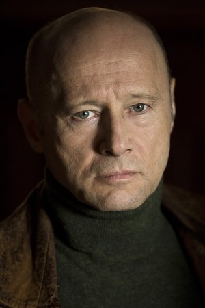 Krzysztof Pieczyński in Out of Reach