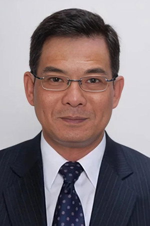 Joseph Lee Kwok-Lun in Watch Out