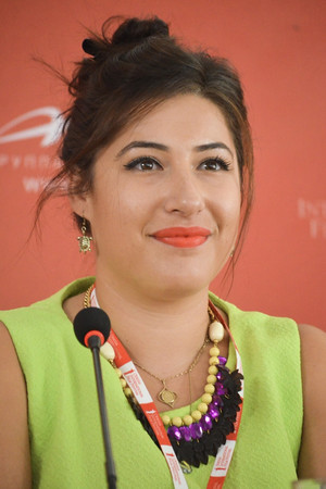 Shani Klein in Just sing!