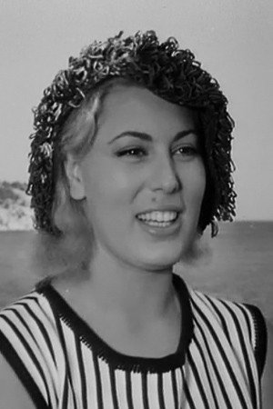 Hristina Apostolou in Min eidate ton Panai?