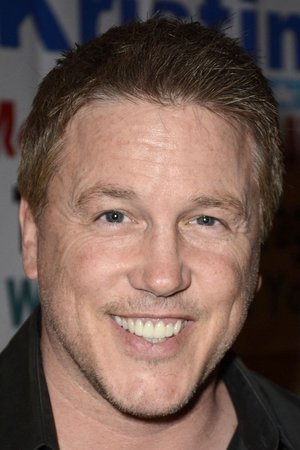 Lochlyn Munro in Max 2  White House Hero