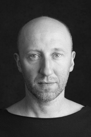 Cezary Kosiński in Masters of the Planet