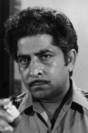 Satyendra Kapoor in Pratikar