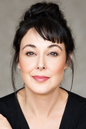 Claudia Larochelle in Janette et filles