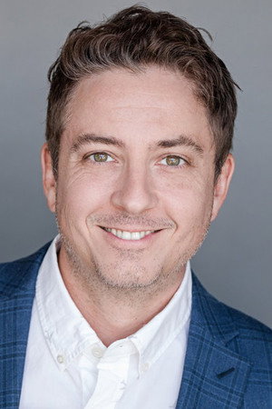Ryan Belleville in Going the Distance