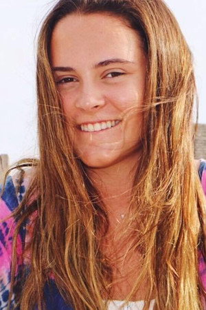 Paola López in Ruth