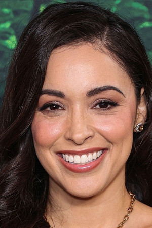 Tamara Almeida in Christmas On Call