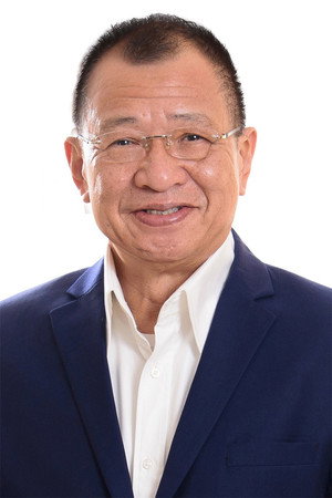 Benz Hui Siu-Hung in Running Out of Time