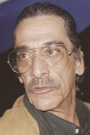 Roberto 'El Flaco' Guzmán in Cazador De Asesinos