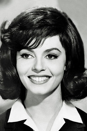 Michèle Mercier in Shoot the Piano Player