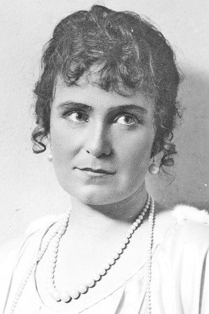 Edith Erastoff in The Outlaw and His Wife