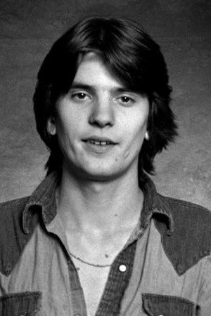Steve Earle in Without Getting Killed or Caught