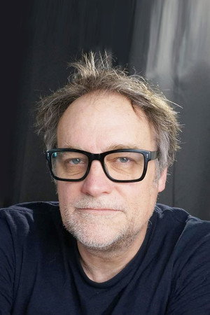 David Hewlett in Cube