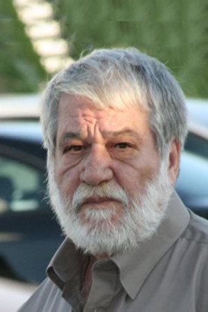 Spyros Stavrinidis in Roads and Oranges