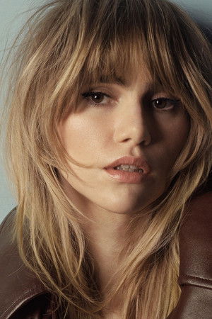 Suki Waterhouse in Assassination Nation