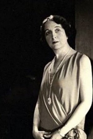 Evelyn Hall in Along Came Youth