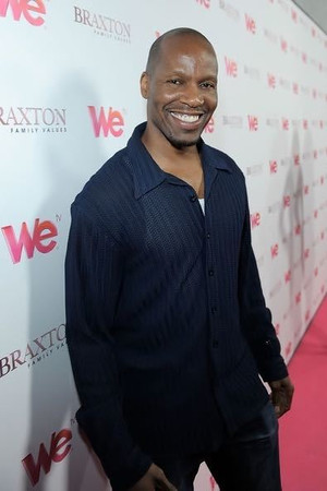 Aaron Braxton in The Laundress