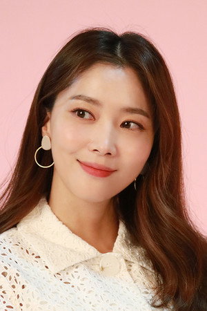 Oh Yoon-ah in The Cursed  Dead Man   s Prey