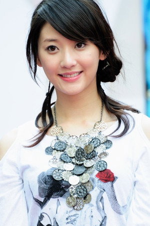 Shara Lin in Summer Times