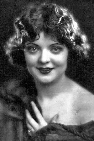 Ethel Shannon in Maytime