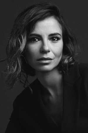 Teresa Tavares in Dark