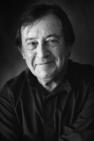 Paul Mazursky in A Man, a Woman and a Bank