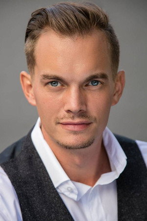Vincent van Hinte in Love in Country