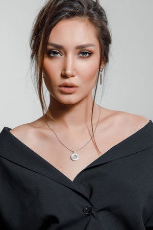Yulduz Rajabova in Rise of the Conqueror