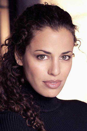 Athena Karkanis in Saw IV