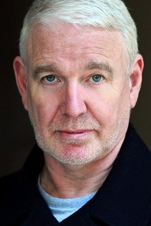 Simon Davies in Rob1n