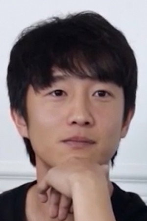Park Do-jin in Aunt's Beauty Salon Closing Day