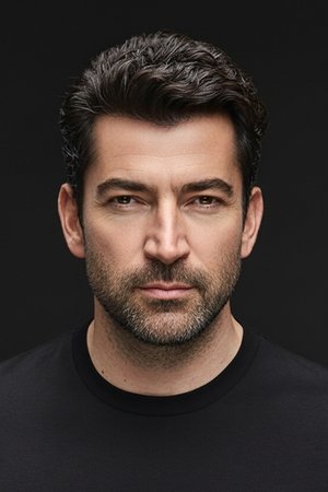 Kenan İmirzalıoğlu in For Love and Honor
