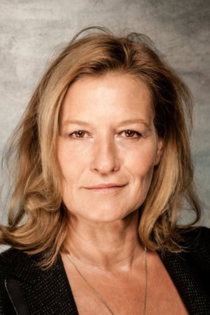 Suzanne von Borsody in Hanni & Nanni
