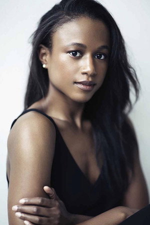 Ashlei Sharpe Chestnut in The Man Behind the Camera