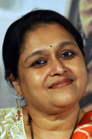 Supriya Pathak in Shahenshah