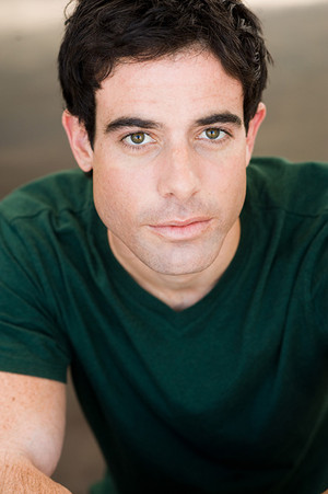 Aaron Michael Metchik in Toto, Lost in New York