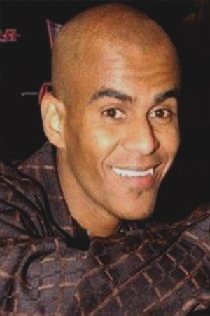 Edson T. Ribeiro in Elektra