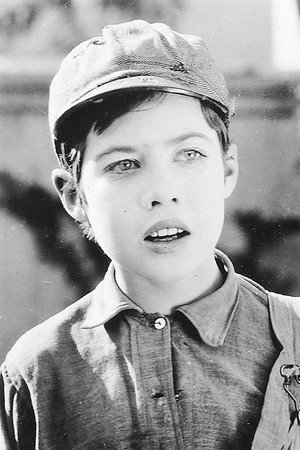 Frankie Lee in The Hero