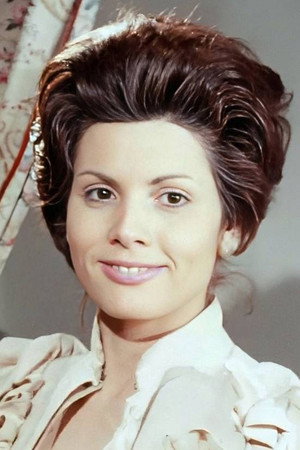 Isabel del Río in The Invisible Man's Love Life
