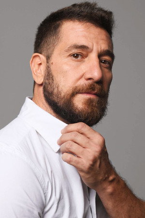 Raúl Tejón in Un aviso de demolición